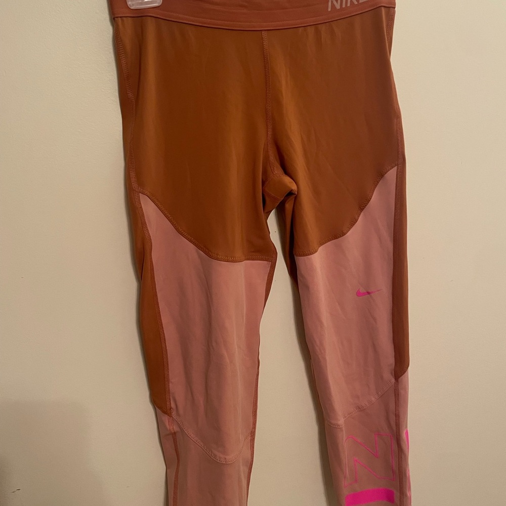 CLOTHES FOR SALE - Picture 10 of 16